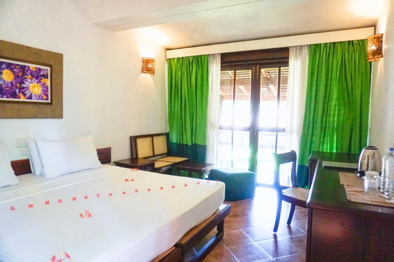 Club Bentota Hotel Luaran gambar