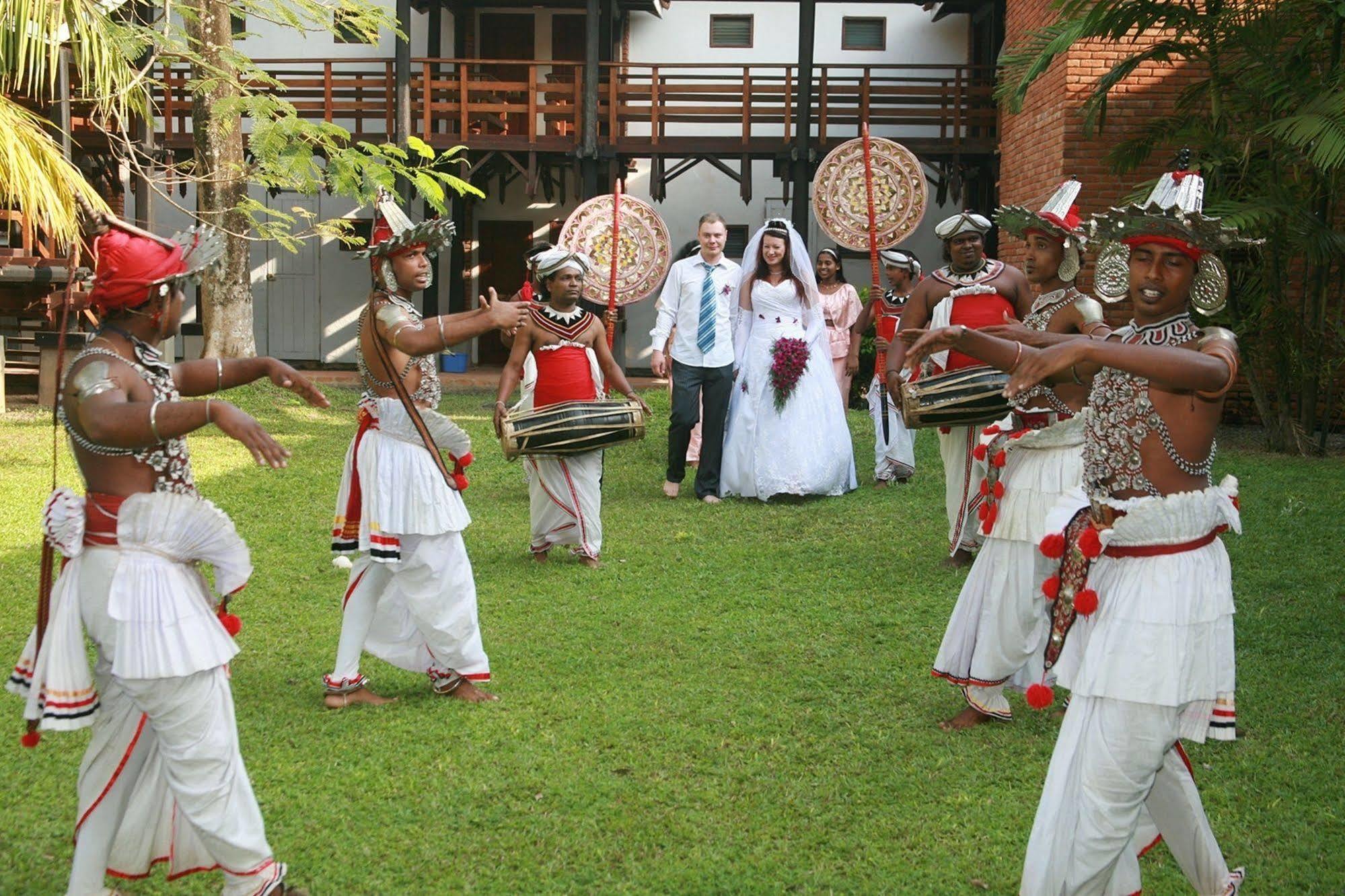 Club Bentota Hotel Luaran gambar