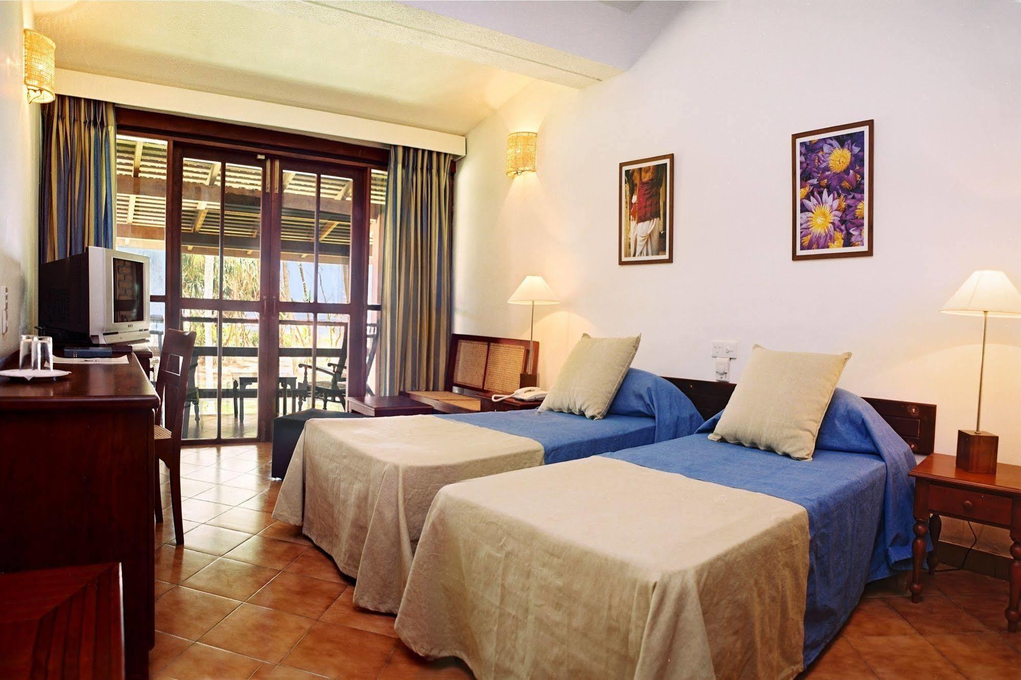 Club Bentota Hotel Luaran gambar